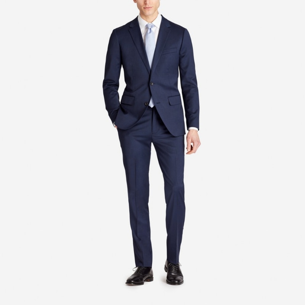 Beautiful Hickey Freeman Blue Wool Suit 40R